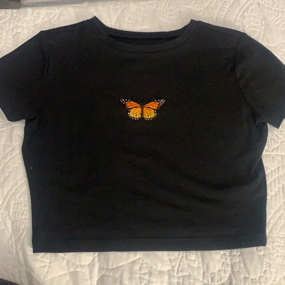 Women’s crop tee